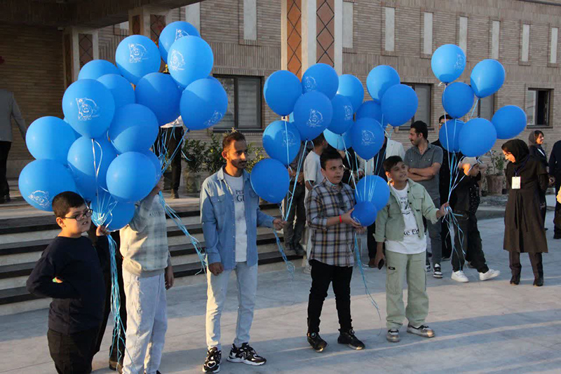 درخشش انسانیت در شب راه آسمان؛ علی دایی و نیک‌اندیشان سمنان، ستارگان مهربانی شدند
