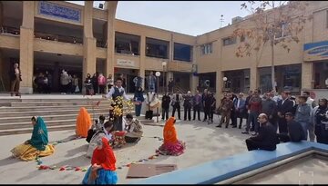 درخشش هنرمندان فارسان در جشنواره تئاتر استانی چهارمحال و بختیاری