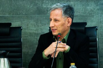 دولت بستر واقعی تسهیلگری و صادرات را فراهم کند