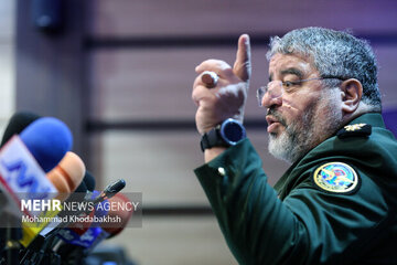 رئیس سازمان پدافند غیرعامل کشور: یکی از عوامل پیروزی در جنگ حفظ آمادگیها است/ دشمن تمرکز خود را بر ایجاد اختلال در زنجیره تولید خدمت قرار داده است