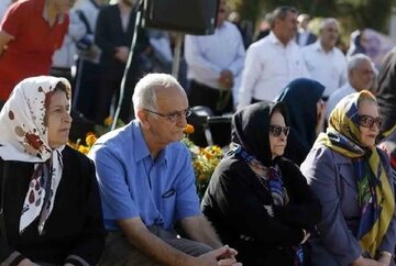 راهاندازی مهد سالمندان