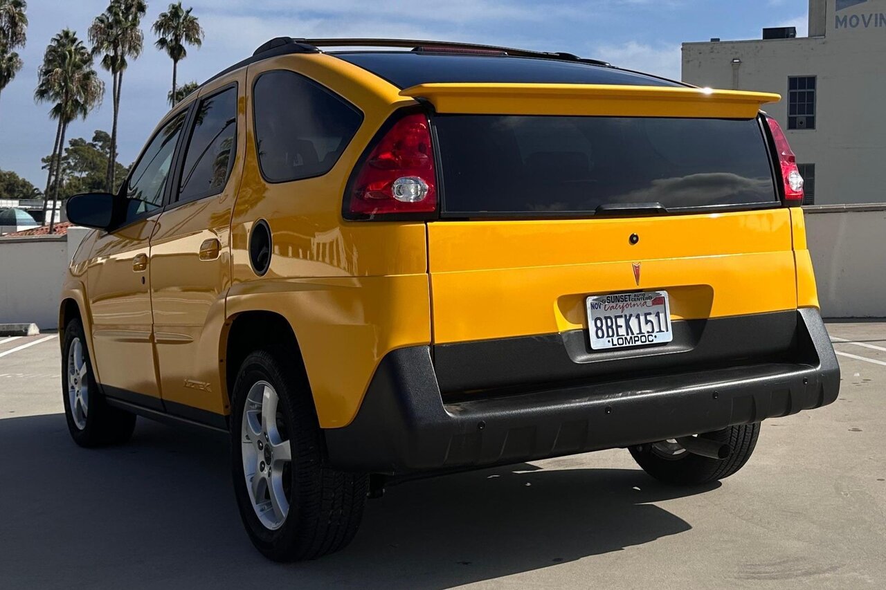 زشتترین خودروی جهان، همقیمت ایرانخودرو ریرا / عکس