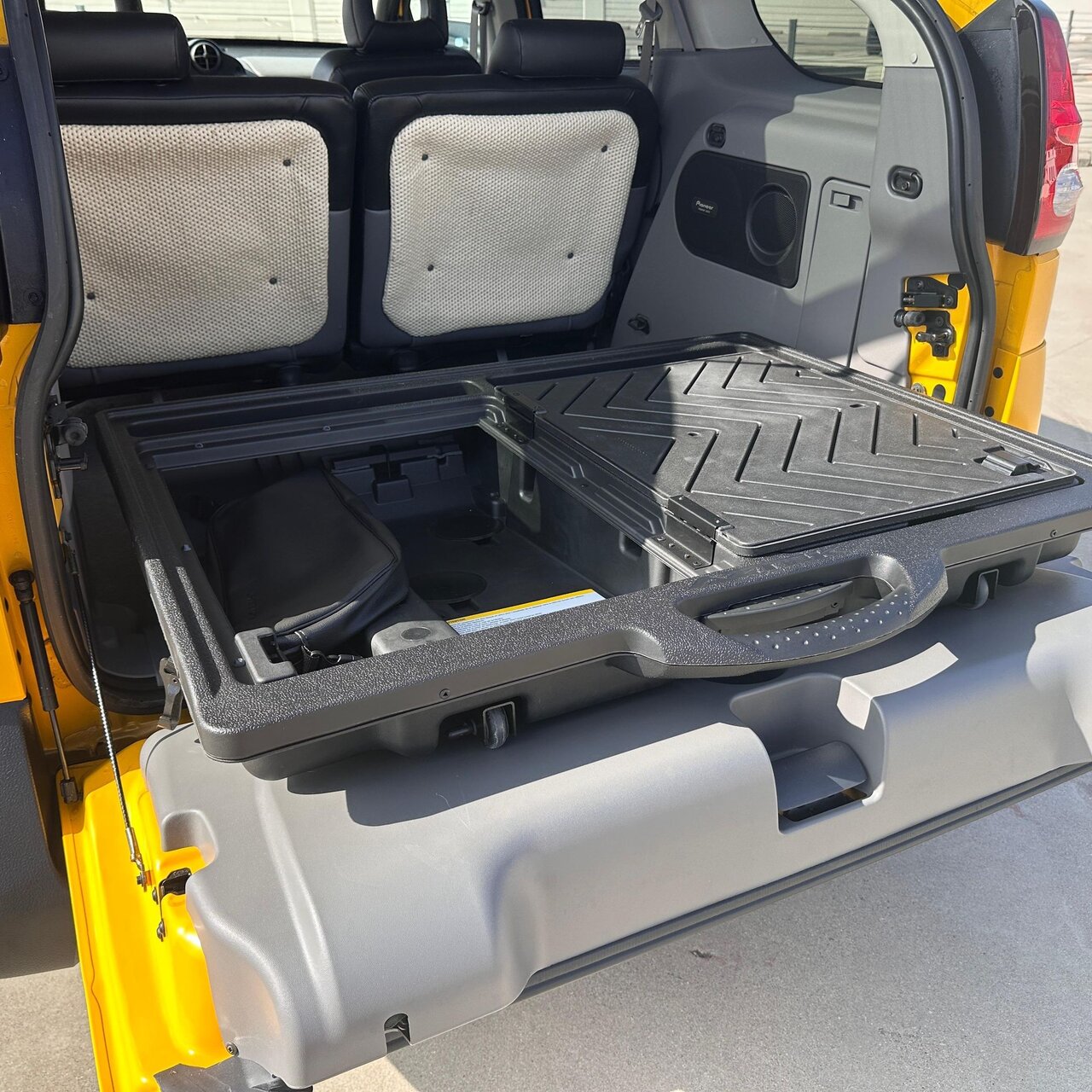 زشتترین خودروی جهان، همقیمت ایرانخودرو ریرا / عکس