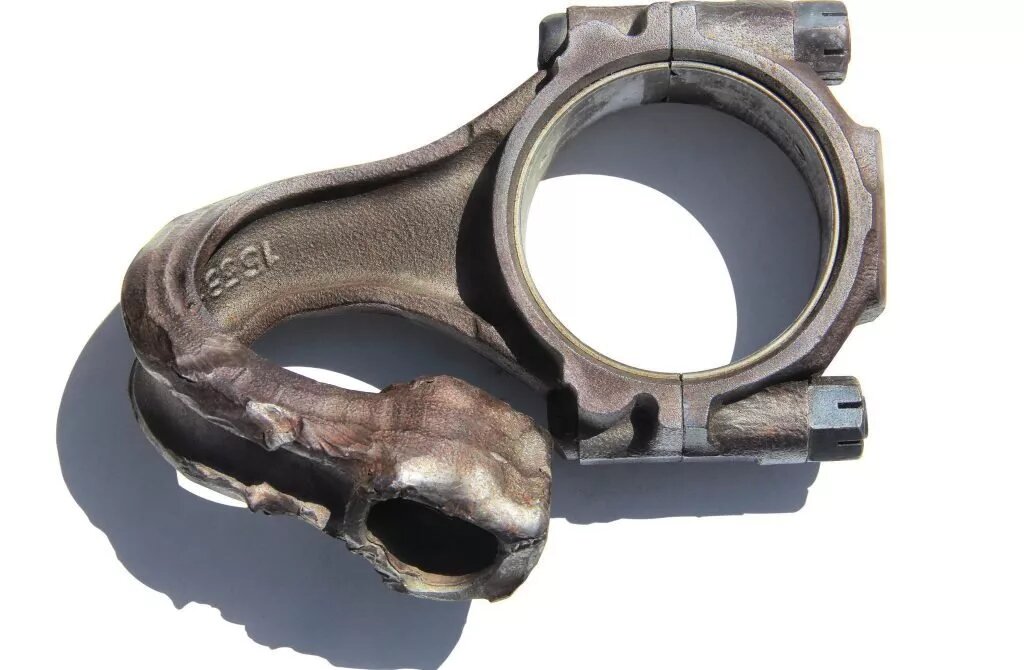 شاتون زدن چیست؟ / بررسی نشانه‌ها و علت شاتون زدن خودرو