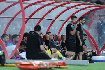 شایعه‌ای که زود تکذیب شد؛ مربی استقلال محروم نیست!