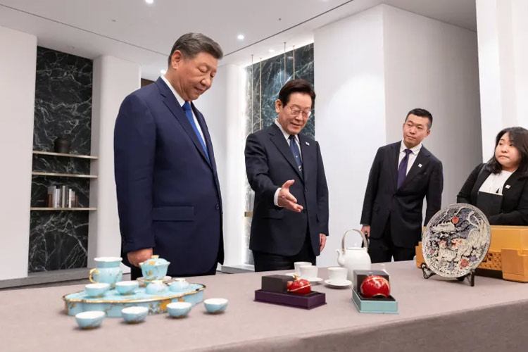 شوخی رؤسای‌جمهور چین و کره‌جنوبی، دوباره بحث جاسوسی شیائومی را داغ کرد