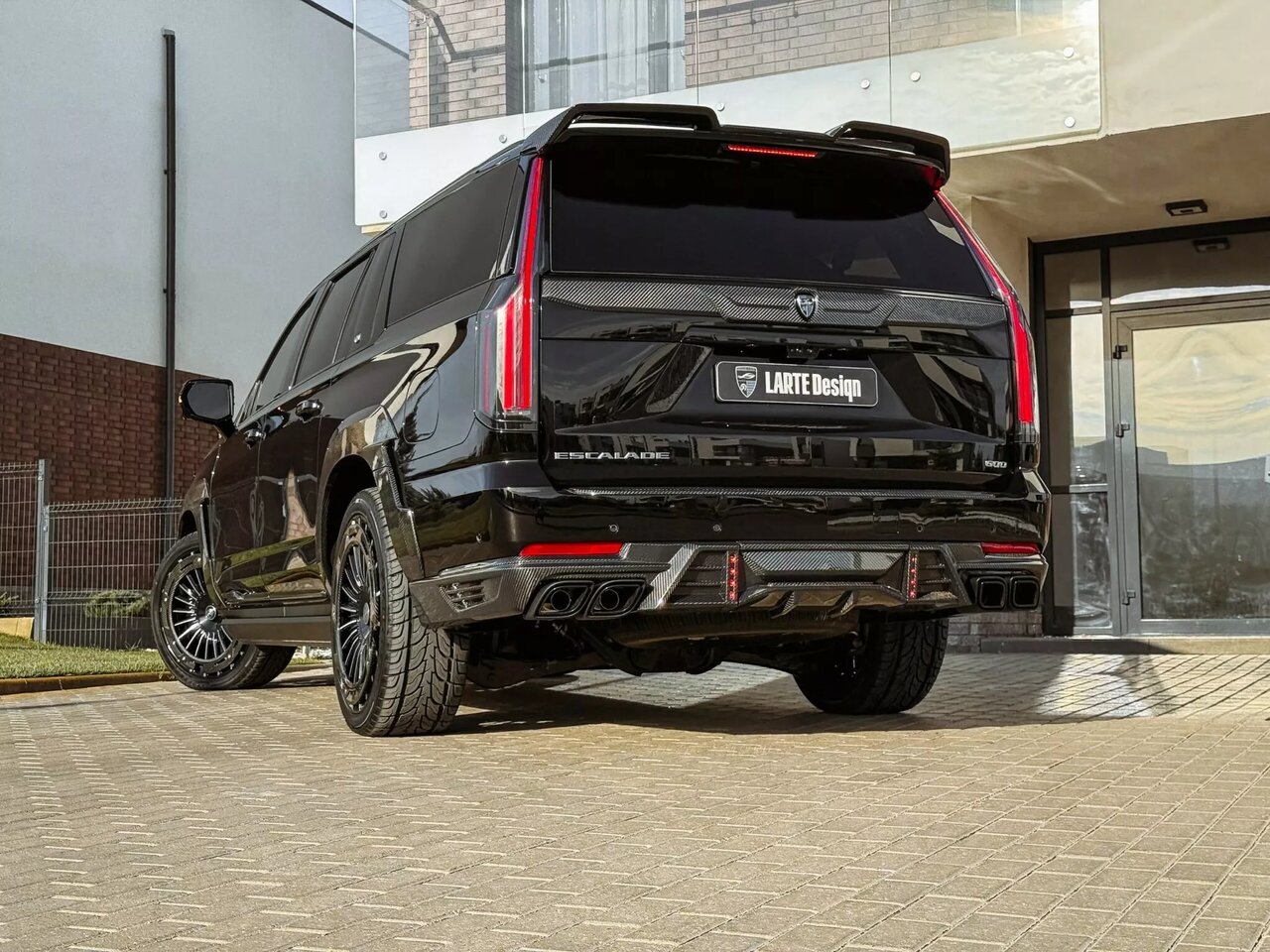 طرفداران لندکروزر، حضرت واقعی اینجاست! / اسکلید با چهرهای خشنتر آمد