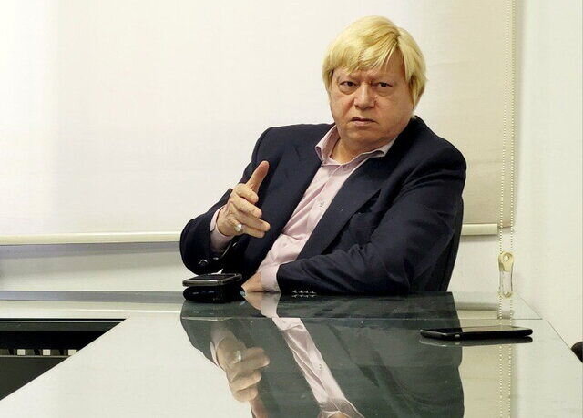 عالیه پهلوان، ستونی نامرئی بود