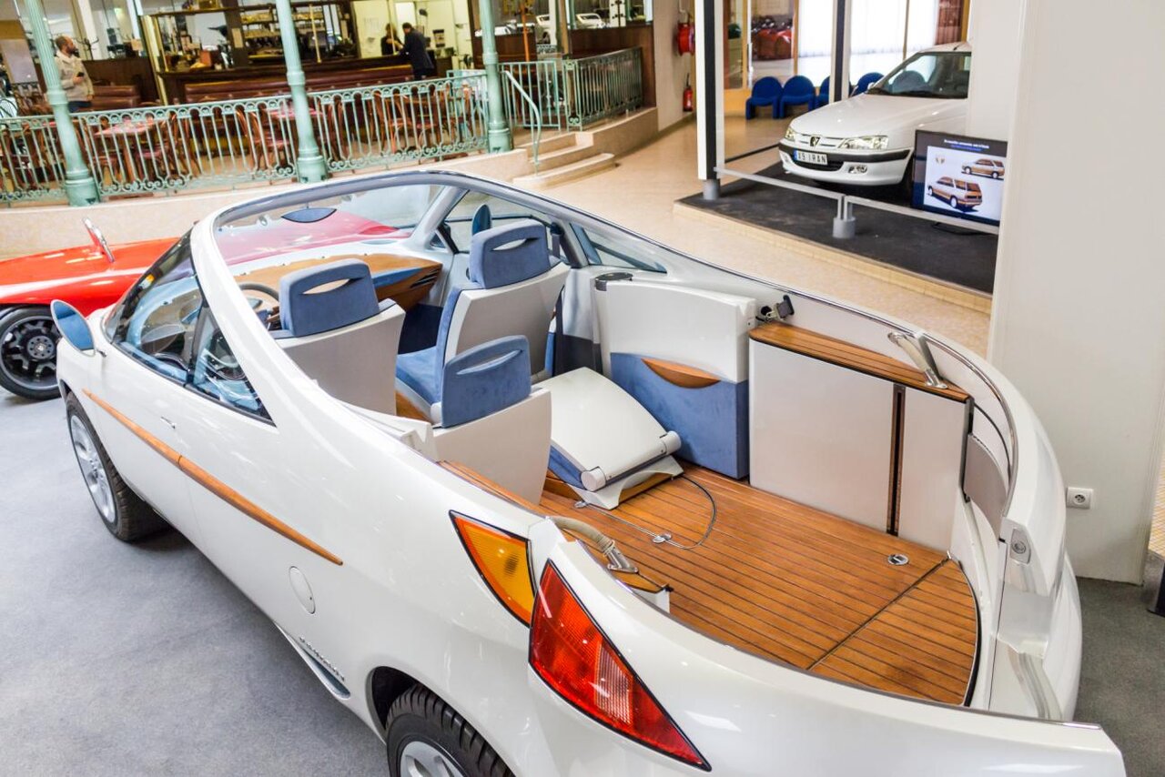 عجیب‌ترین خودروی پژو / قایقی با چهره ۲۰۷