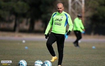 علی چینی: وریا آمد تا استقلال را از حاشیه دور کند/ او حلقه گمشده آبی است