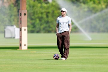 عکس | خاطره‌بازی جذاب آدیداس با دیوید بکام