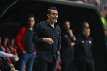 عکس| واکنش افشین پیروانی به توهین هواداران پرسپولیس به استقلالی‌ها