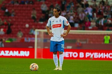 عکس| چشم قلعهنویی روشن؛ مدل موی جدید ستاره ایرانی!