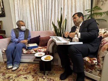 عیادت وزیر ورزش و جوانان از ابراهیم افشار