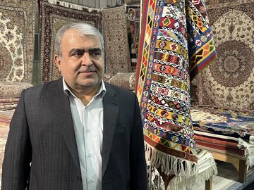 فرش قم سرمایهای ملی با ظرفیت توسعه صادرات و اشتغال