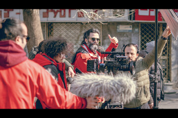 ماجرای سبیل لنینی حسن معجونی در «بچه مردم»