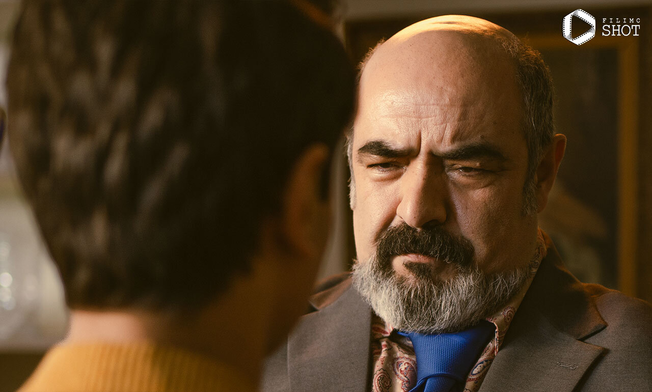 ماجرای سبیل لنینی حسن معجونی در «بچه مردم»