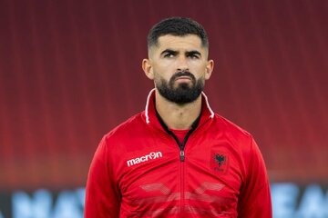 مدافع لاتزیو و ناپولی در لیست خرید پرسپولیس