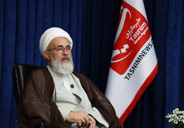 مدیر مؤسسه آموزش عالی حوزوی امام رضا: کسی که مدعی حکومت دینی است، باید نقش دین را در جهتدهی به نظام و دفاع از اسلامیت آن بر عهده گیرد