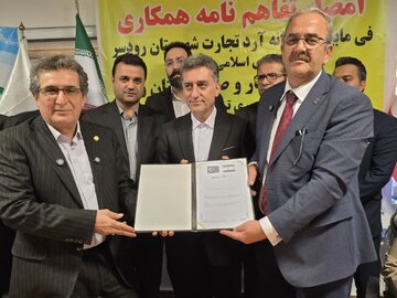 مدیرعامل کارخانه آردتجارت رودسر از آمادگی برای خرید گندم از شهر وان ترکیه خبر داد