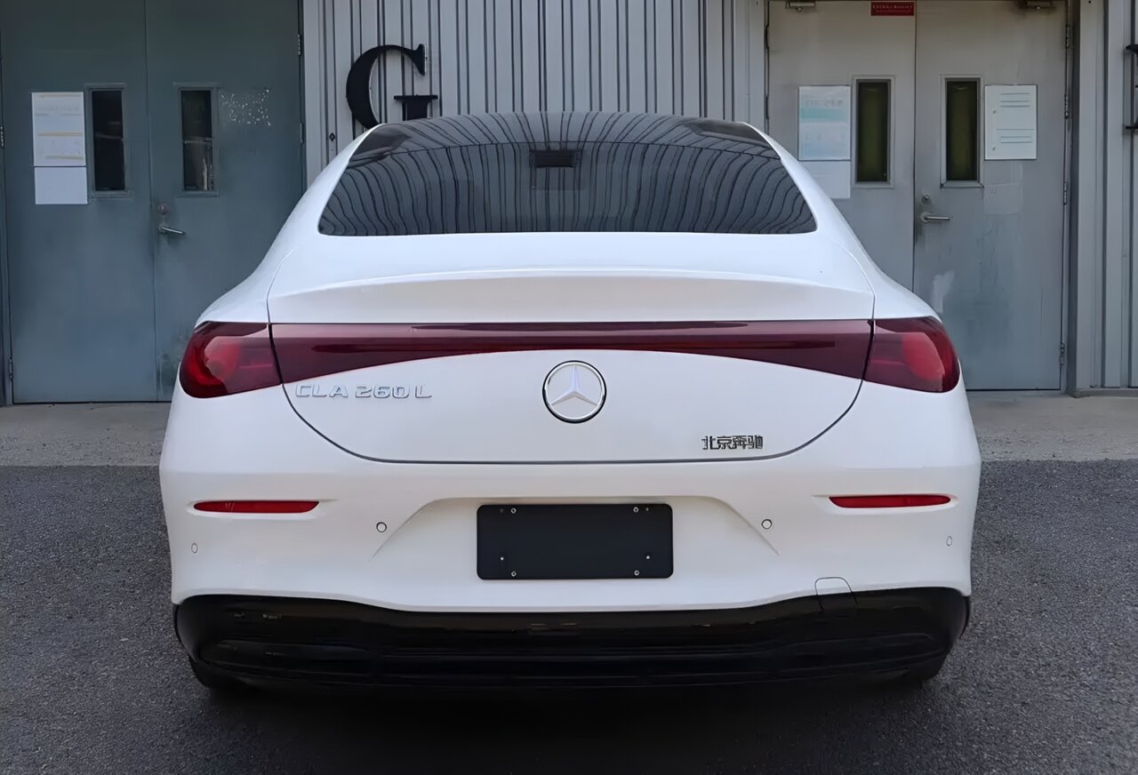 مرسدس بنز برقی در چین / گزینه‌ای احتمالی برای بازار ایران؟