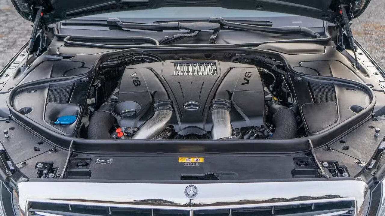 معمای S550 /  مرسدس بنز ۲ میلیاردی که در ایران ۴۰ میلیارد قیمت دارد!