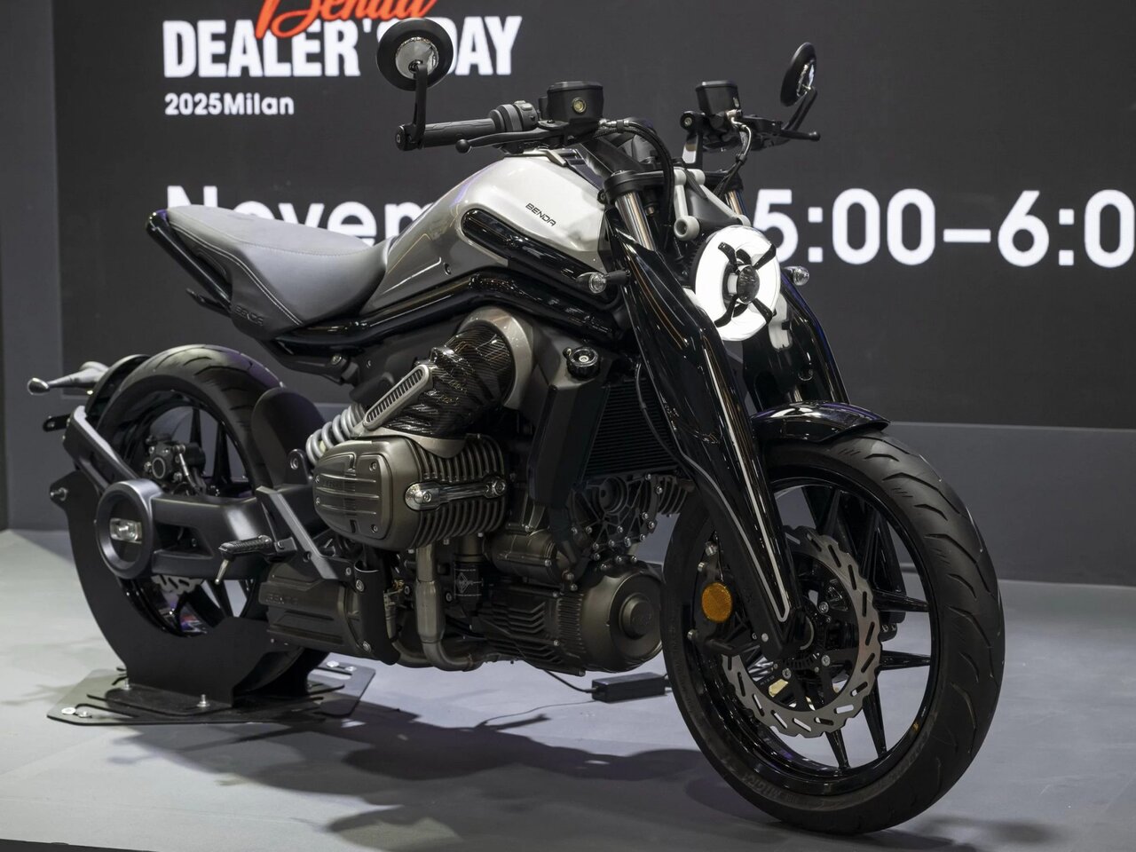 موتورسیکلت جذاب چینی، جنگندهای که پرواز نمیکند!