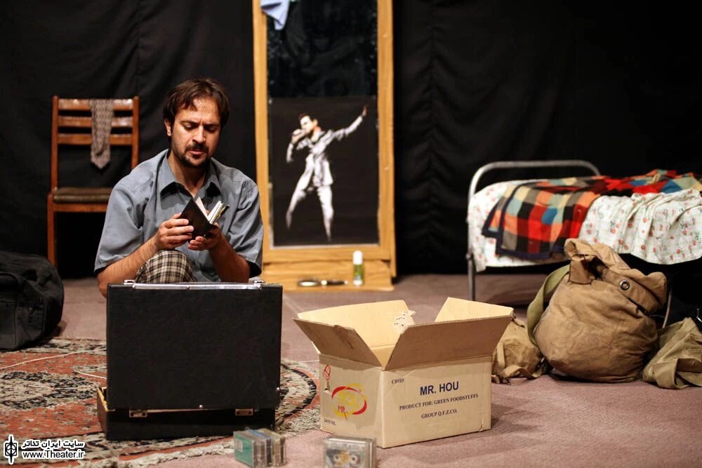 همه چیز درباره فقر و تنهایی ارسطوی «پایتخت»، ۱۶ سال پیش/ عکس