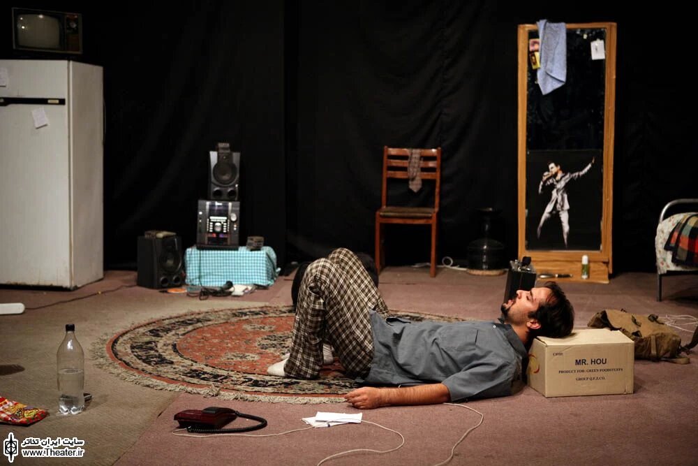 همه چیز درباره فقر و تنهایی ارسطوی «پایتخت»، ۱۶ سال پیش/ عکس