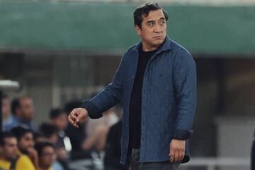 واکنش خداداد عزیزی به یک اتفاق عجیب در ورزشگاه یادگار