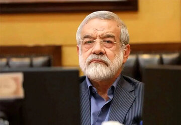 وقتی رئیسجمهور علنا با عفاف و حجاب مخالفت میکند، نزول برکات کاهش مییابد/ اینکه برکات خداوندی کم میشود، بخشی از آن به گسترش فساد و فحشا بازمیگردد