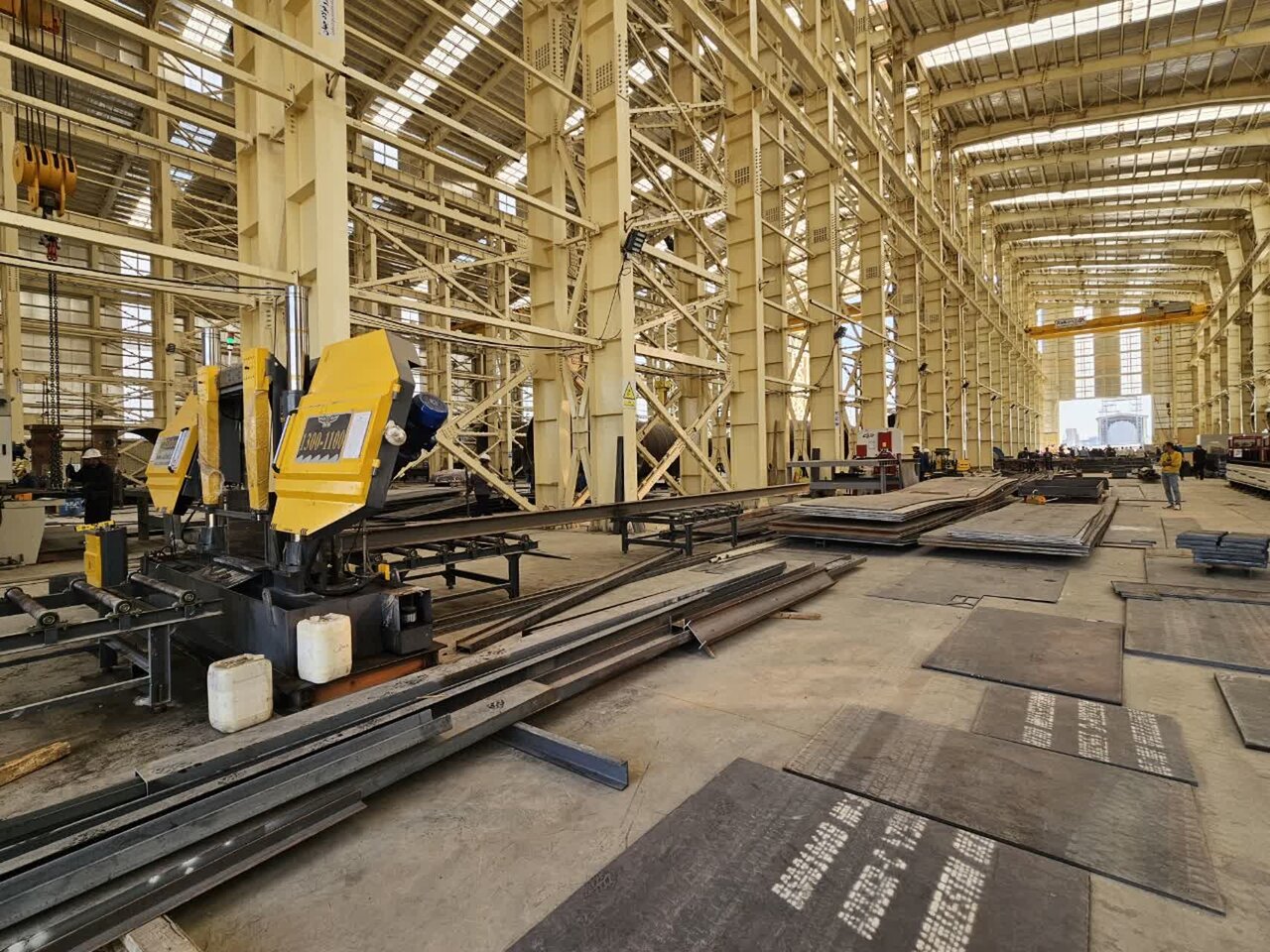 پالایشگاه اصفهان حدود ۲۵ درصد سوخت کشور را تأمین میکند/حرکت به سوی پالایشگاه نسل جدید