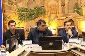 پرهیز شهرداران از مداخله در انتخابات و تسریع در تکمیل پروژه‌های نیمه‌تمام استان سمنان