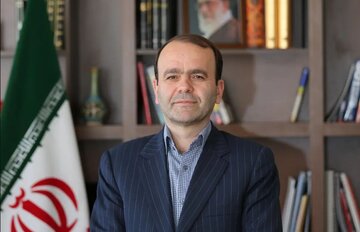 پس لرزه شایعه استعفای «عارف»/ نصیرپور: رقیب دولت از هر موضوعی استفاده می کند/  این کار را به هر قیمتی انجام می‌دهند