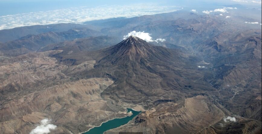 چرا قله دماوند دیگر برف ندارد؟/ پاسخ مهدی زارع