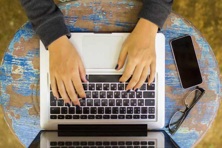 چگونه سرعت اینترنت مناسب برای خانه خود را انتخاب کنیم؟