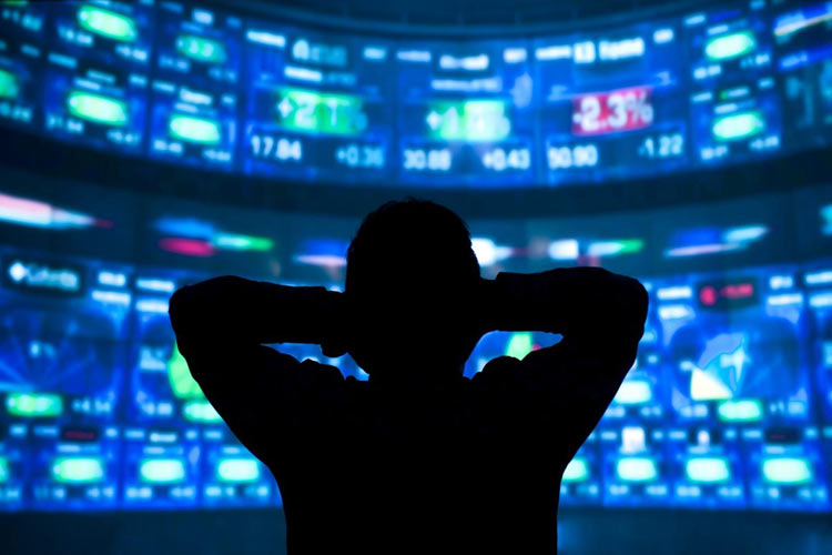 کاهش اعتماد وال‌استریت به هوش مصنوعی؛ سهام فناوری با افت شدید مواجه شد