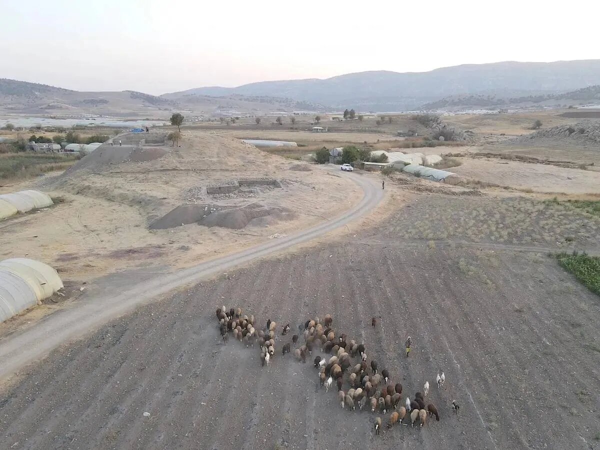 کشف بنایی ۵۰۰۰ ساله در دامنه زاگرس که راز نخستین تمدن بشری را فاش می‌کند