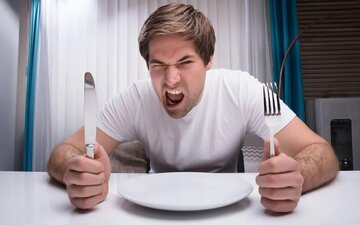 گرسنگی واقعی یا اشتهای کاذب؟/ چرا بعضی‌ها همیشه احساس گرسنگی دارند؟/ راهکارهای کنترل اشتها