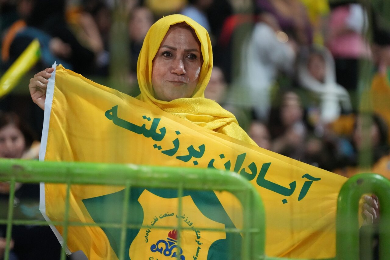 گزارش تصویری | بازی دو تیم فوتبال صنعت نفت آبادان و فرد البرز