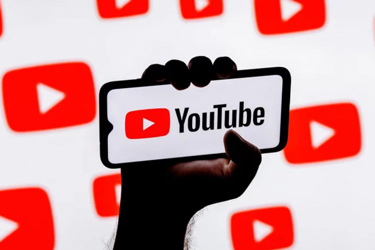 یوتیوب به زودی امکان سفارشی‌سازی صفحه اصلی با چت‌بات هوش مصنوعی را ارائه می‌دهد