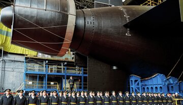 ۱۰,۰۰۰ تن وحشت زیر آب / پوتین برگ برنده را رو کرد؛ ستون دوم حمله هسته‌ای دریایی روسیه!