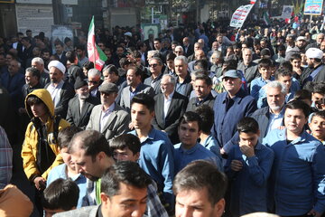 ۱۳ آبان ۱۴۰۴؛ پاسخ دوباره ملت ایران به جنگ شناختی دشمن | آلبوم عکس