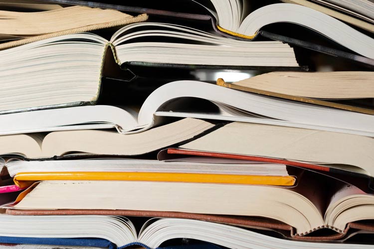 Phictly: پلتفرم جدید برای ایجاد باشگاه‌های کتاب و سریال