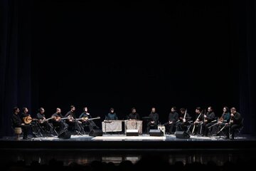 آغاز رسمی ارکستر سازهای ایرانی رودکی/ نمایش مجموعه اسناد ارزشمند استاد پایور