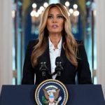 از ملانیا ترامپ تا ستارگان هالیوود؛ زیر تیغ دوتابعیتی / این سلبریتی‌های محبوب باید آمریکا را ترک کنند؟