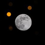 امشب چشم از آسمان بر ندارید!