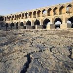 « انتقاد» از فضای «تبلیغاتی» و افتتاح چندباره انتقال آب دریا به اصفهان/«زاینده رود» ناترازی هزار میلیون مترمکعبی دارد!