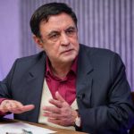 ایمانی: برخی افراد در جناح اصولگرا مواضعی خلاف سیاست‌های کلی رهبری می‌گیرند/ سکوت اصولگرایان و اصلاح‌طلبان در برابر تندروی به معنای تأیید آن است