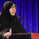 با مفسدان اقتصادی بدون اغماض برخورد کنید